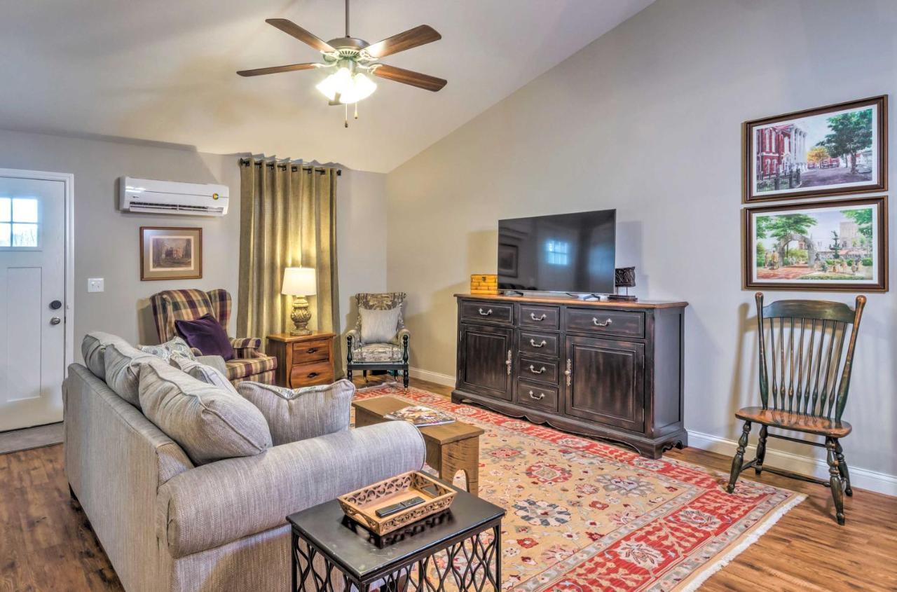 Pet-Friendly Brownsville Retreat With Porch! Sloans Crossing Exteriér fotografie