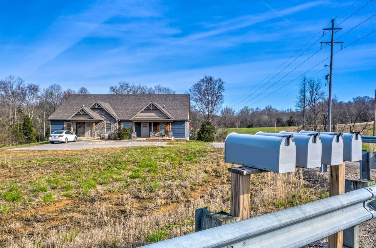 Pet-Friendly Brownsville Retreat With Porch! Sloans Crossing Exteriér fotografie